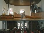 Seitenschiff und Orgel